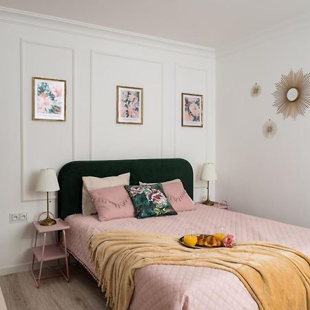 Lovely Downtown Studio At Most Lively Hoza Street, Discover Warsaw On Foot エクステリア 写真